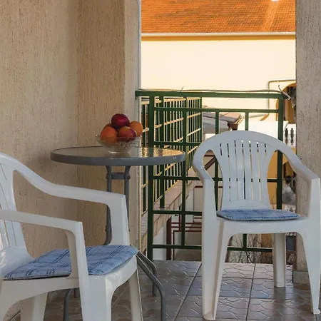Beautiful In With Wifi Apartment